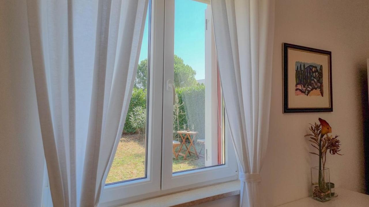 Lea Apartment Novigrad  Exterior photo